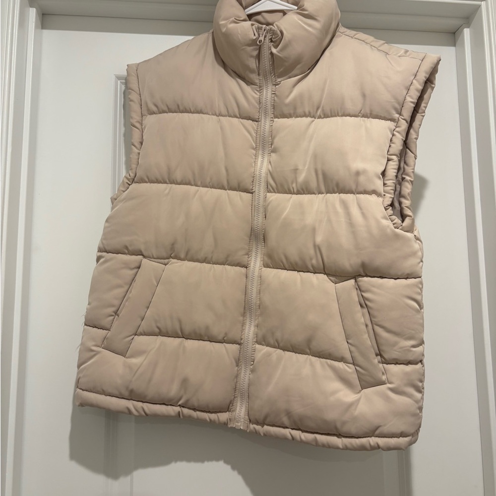 Women's Beige Puffer Vest